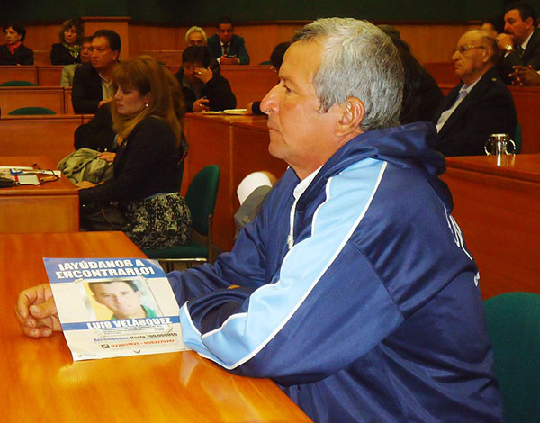 Familia mantiene la esperanza de encontrar a Luis Velásquez